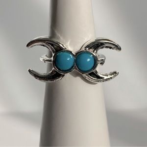 Silvery and turquoise double moon boho vintage ring 6